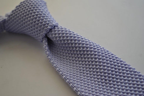 plain lavender purple skinny knitted tie with pointed end